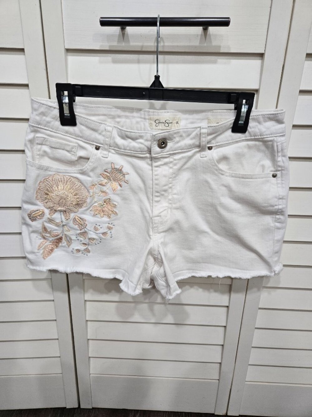 White Jessica Simpson shorts, size 31, like new